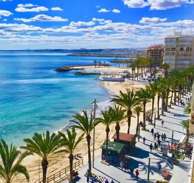 49 Laguna Beach Torrevieja Bagian luar foto