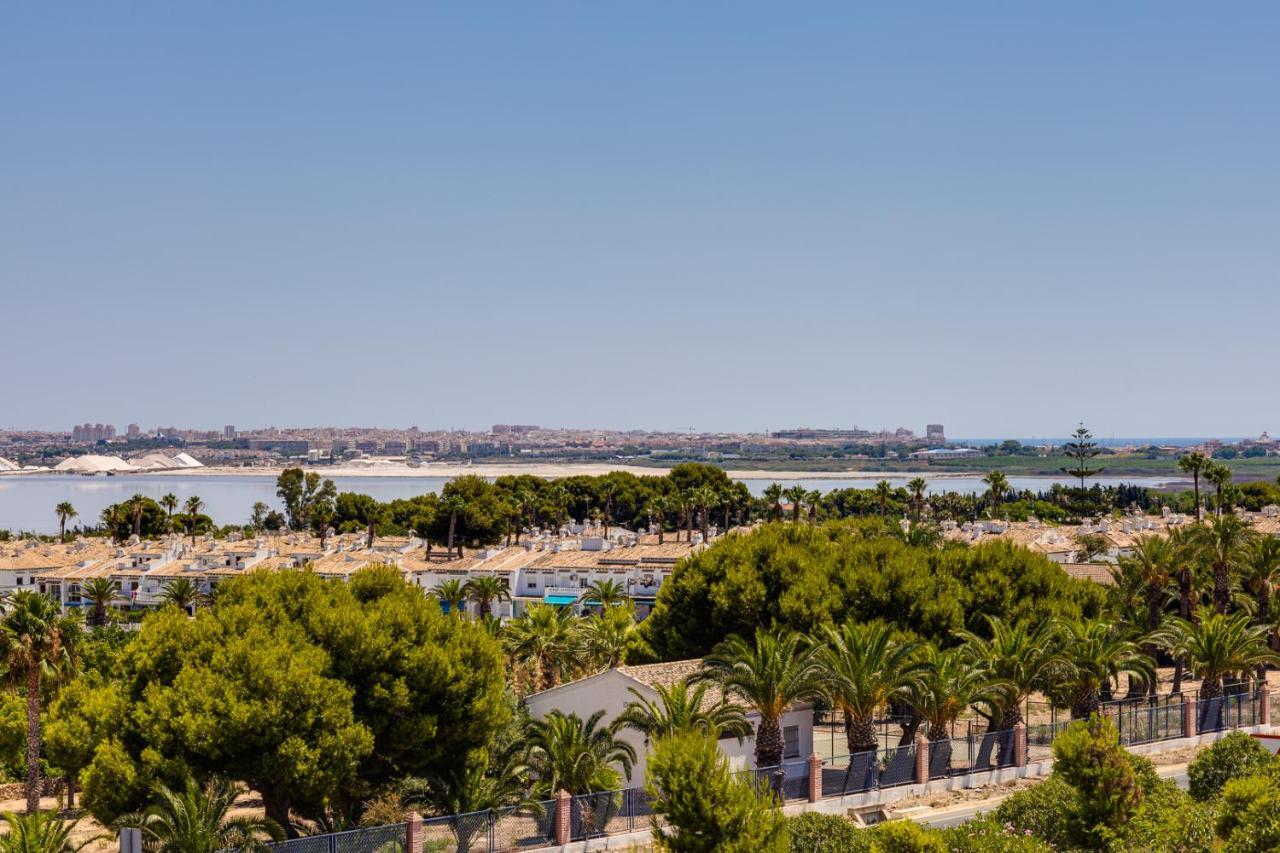 49 Laguna Beach Torrevieja Bagian luar foto